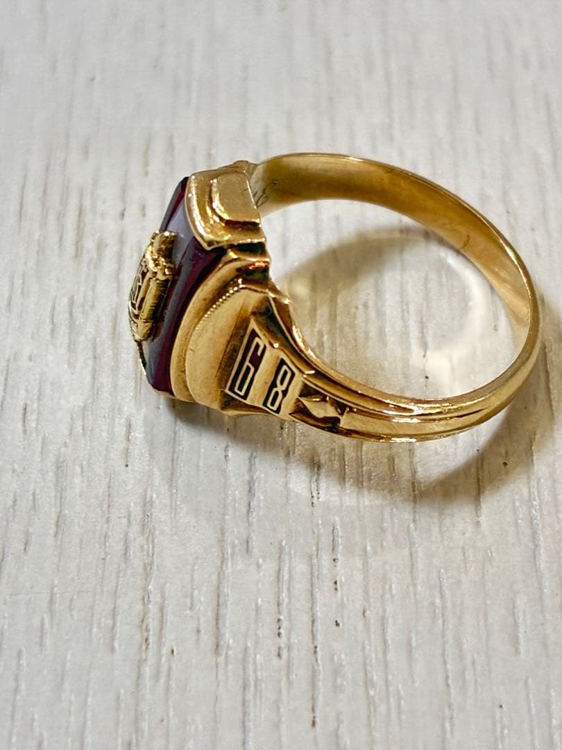 JOSTENS カレッジリング　1968年