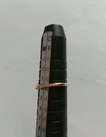 最終値下げ。K10　ウェーブ　ピンキーリング　ダイヤリング　 ３号