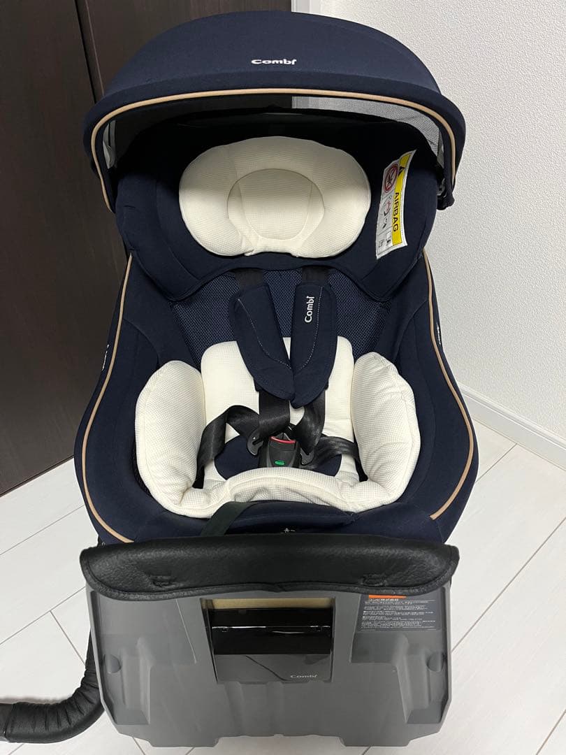 美品 combiクルムーヴスマートLiteエッグショック ネイビー 外出・移動用品