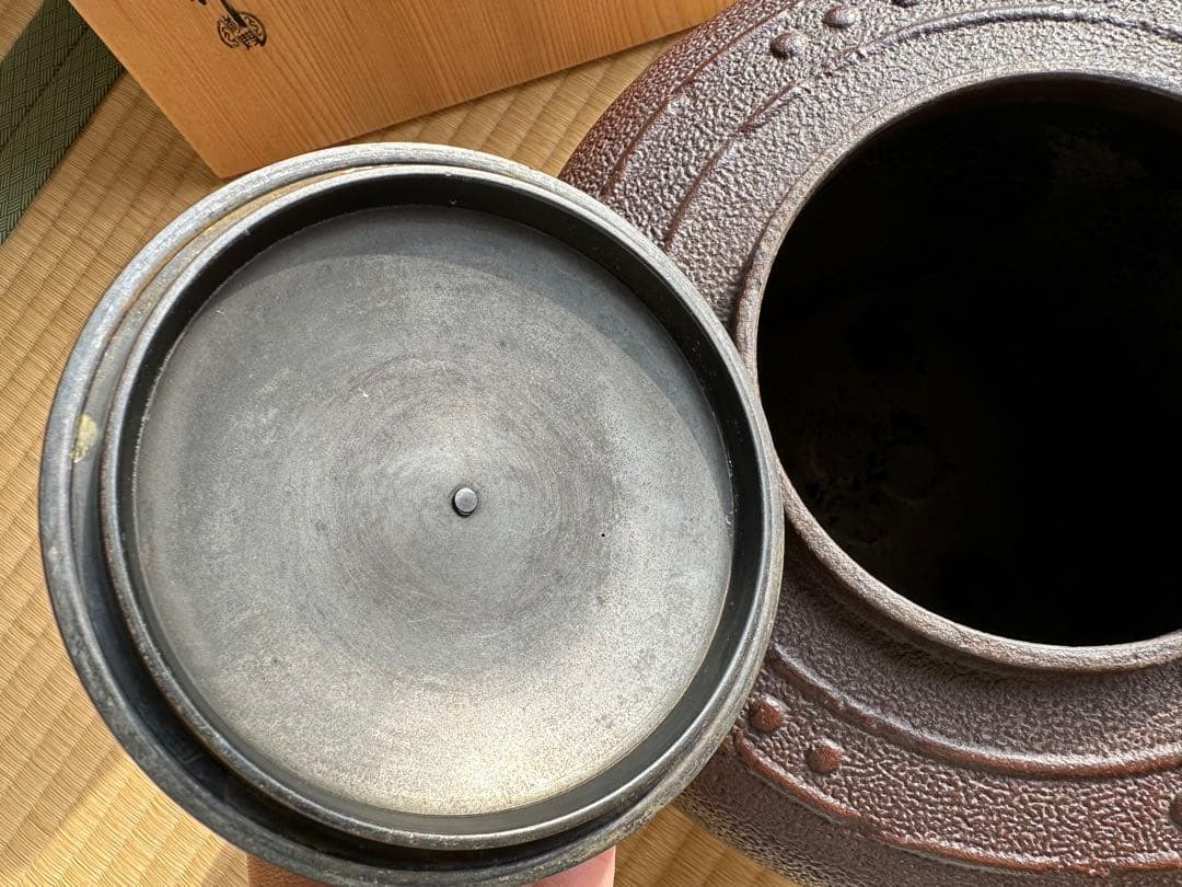 最終処分値下げ】【25日までの出品】高橋敬典 鉄製茶釜 最終処分値下げ