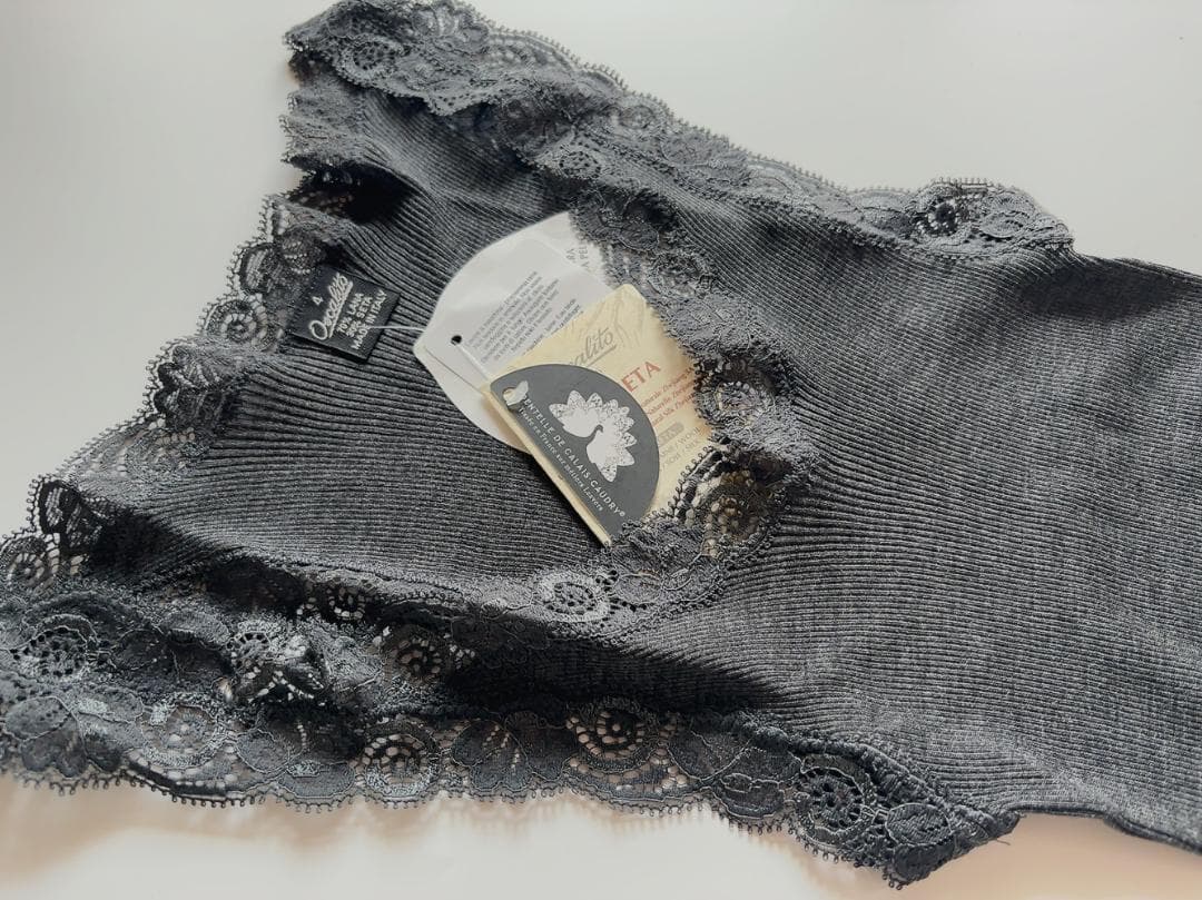 L（4）☆Oscalito　オスカリート　レース付きタンクトップ　シルク混ウール