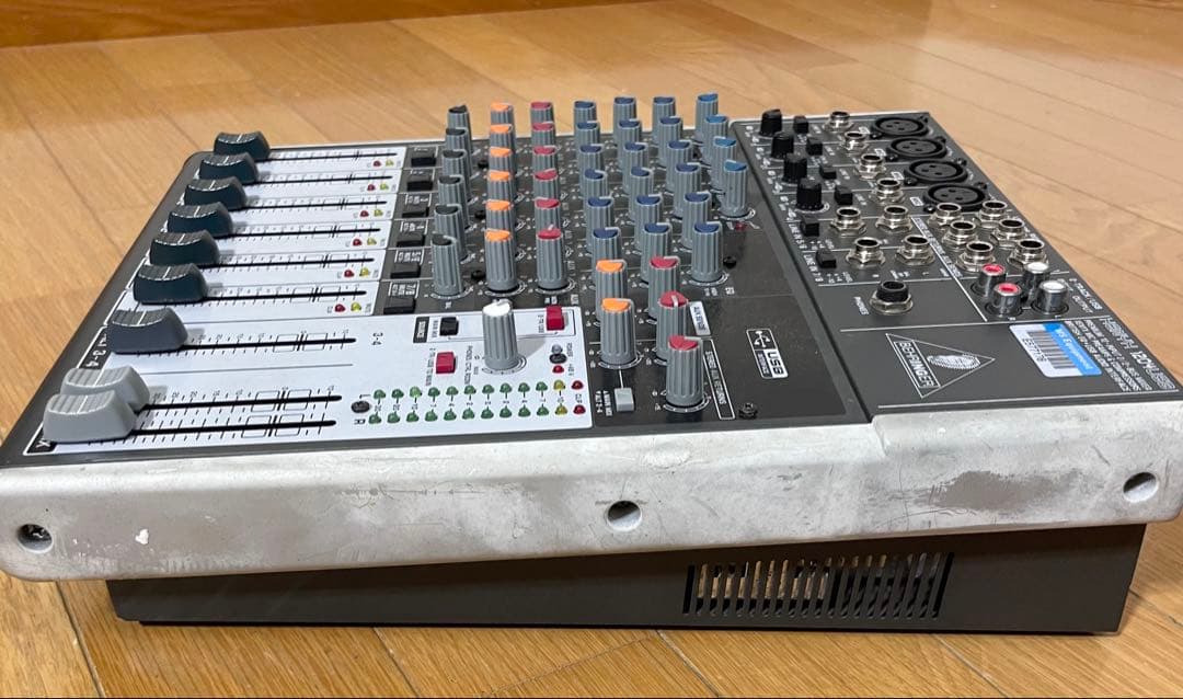 【動作確認済み/１か月保証付き】BEHRINGER XENYX X1204USB
