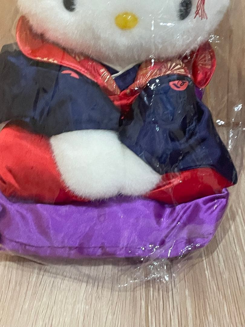 サンリオ　キティ　はろうきてぃ　レトロ　ぬいぐるみ　福まねき　着物　座布団　希少