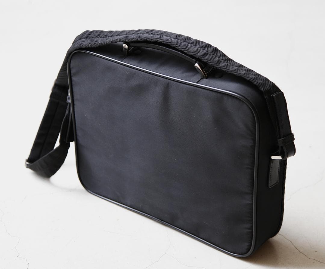 PRADA V147S ラップトップ・ショルダー