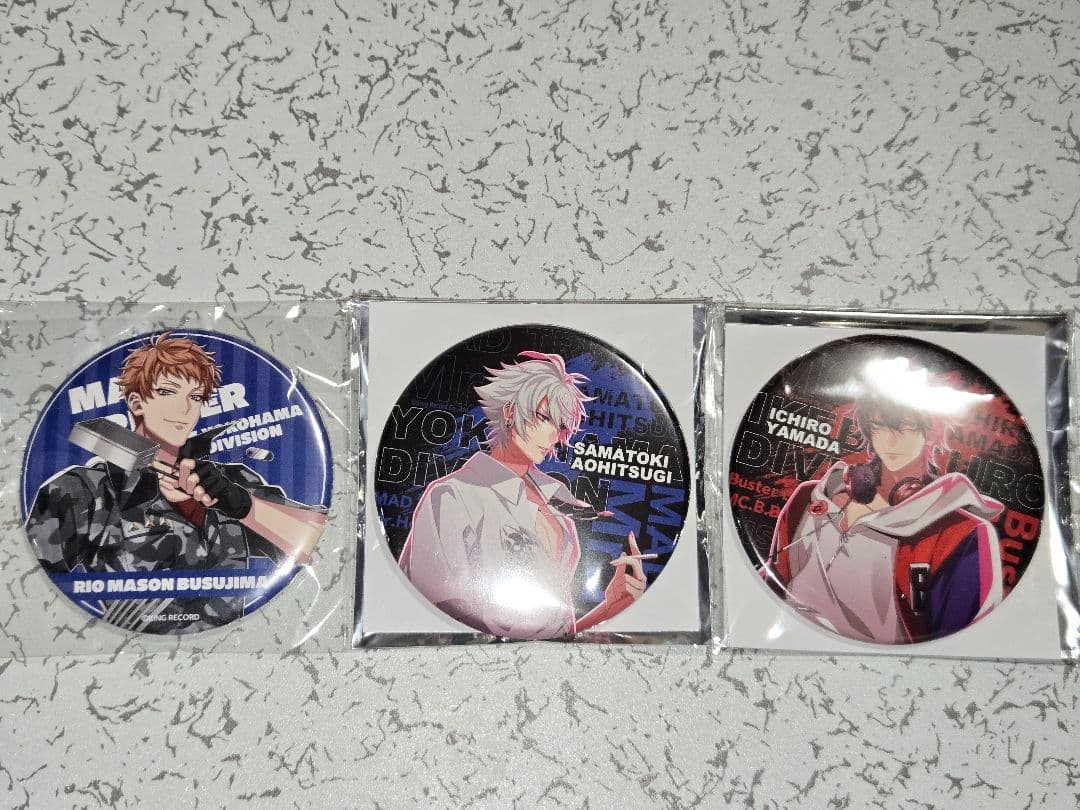 ヒプノシスマイク 碧棺左馬刻 山田一郎 毒島メイソン理鶯 缶バッジ