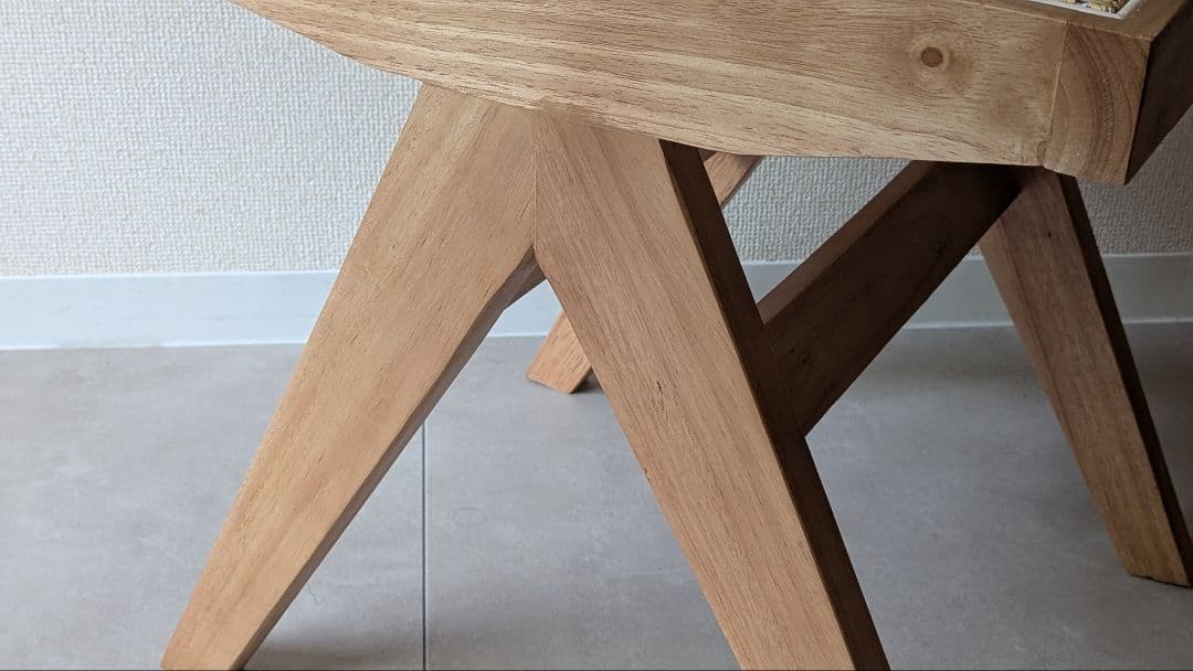 ピエールジャンヌレ　ラタンスツール