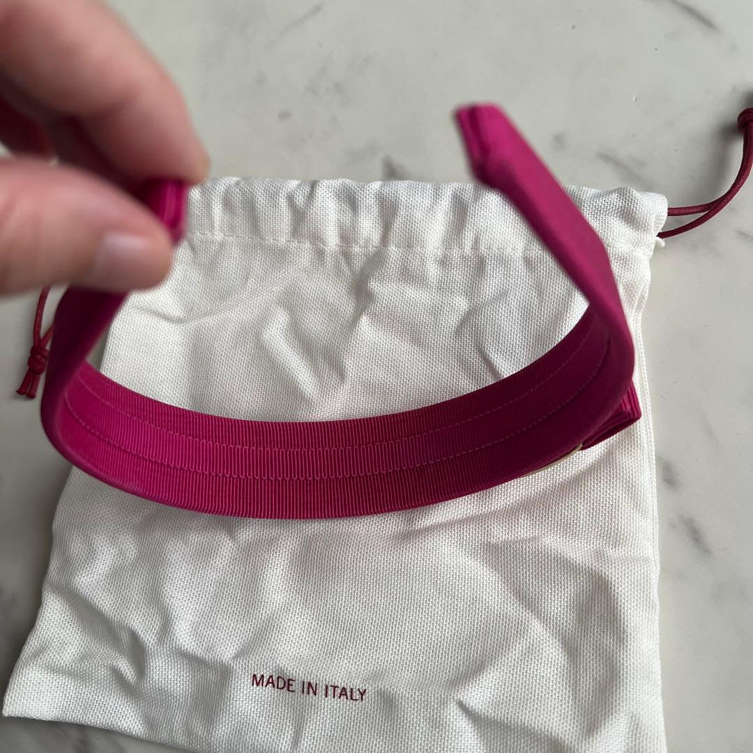 フェラガモ　カチューシャ　ピンク　リボン　ほぼ新品