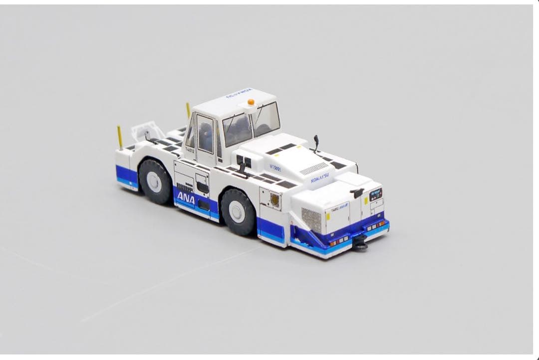 ANA トーイングトラクター 1/200 JC Wings WT500 KOMATSU ANA 全日空