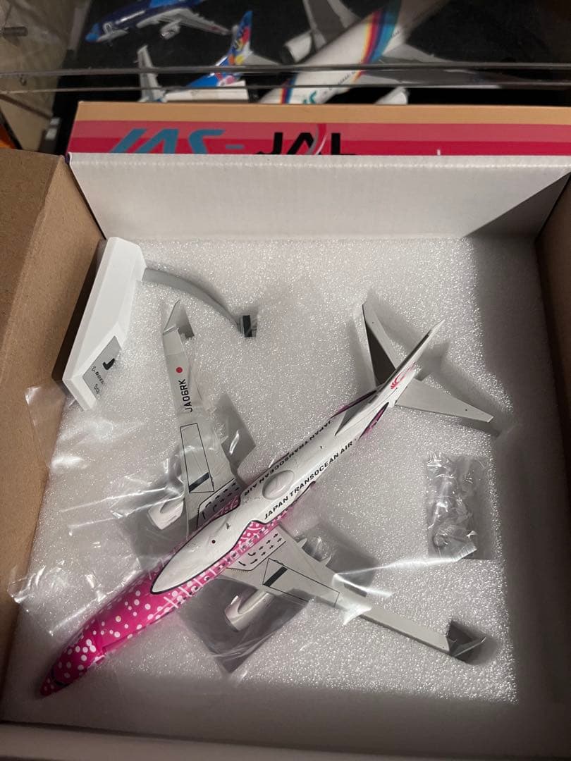 JTA ボーイング737-800 1/200 飛行機模型