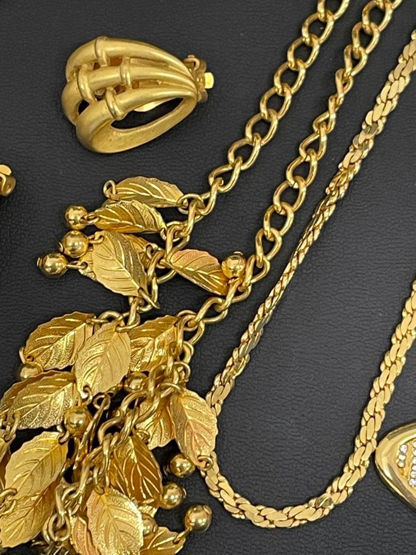 k18ゴールドモチーフネックレスセット