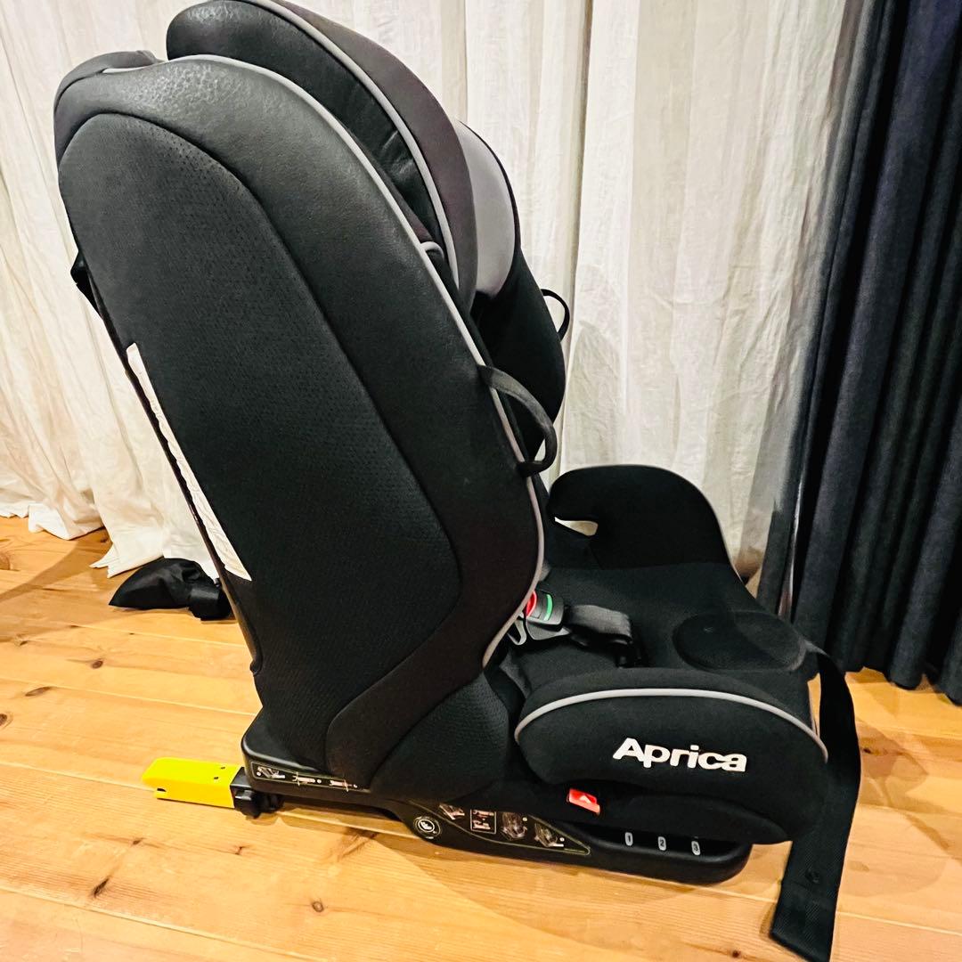 （早い者勝ち）Aprica チャイルドシートISOFIX form fit