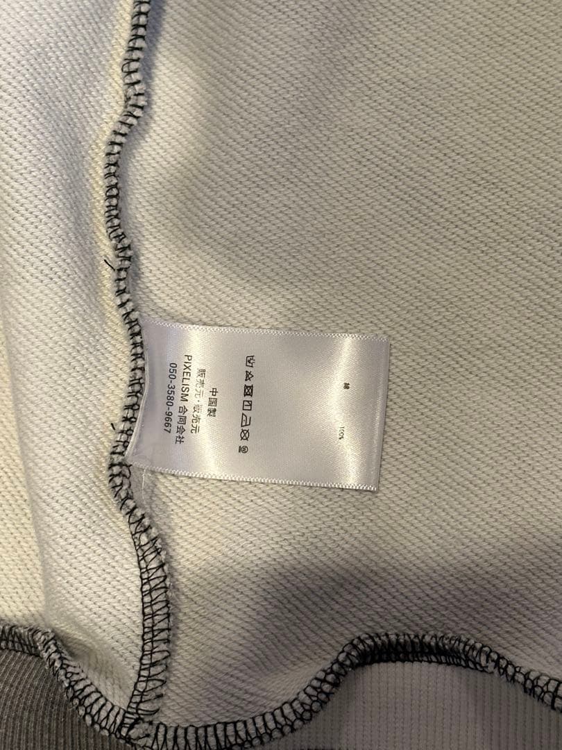 afb ファー付きジップアップパーカー（ステッカー付き）