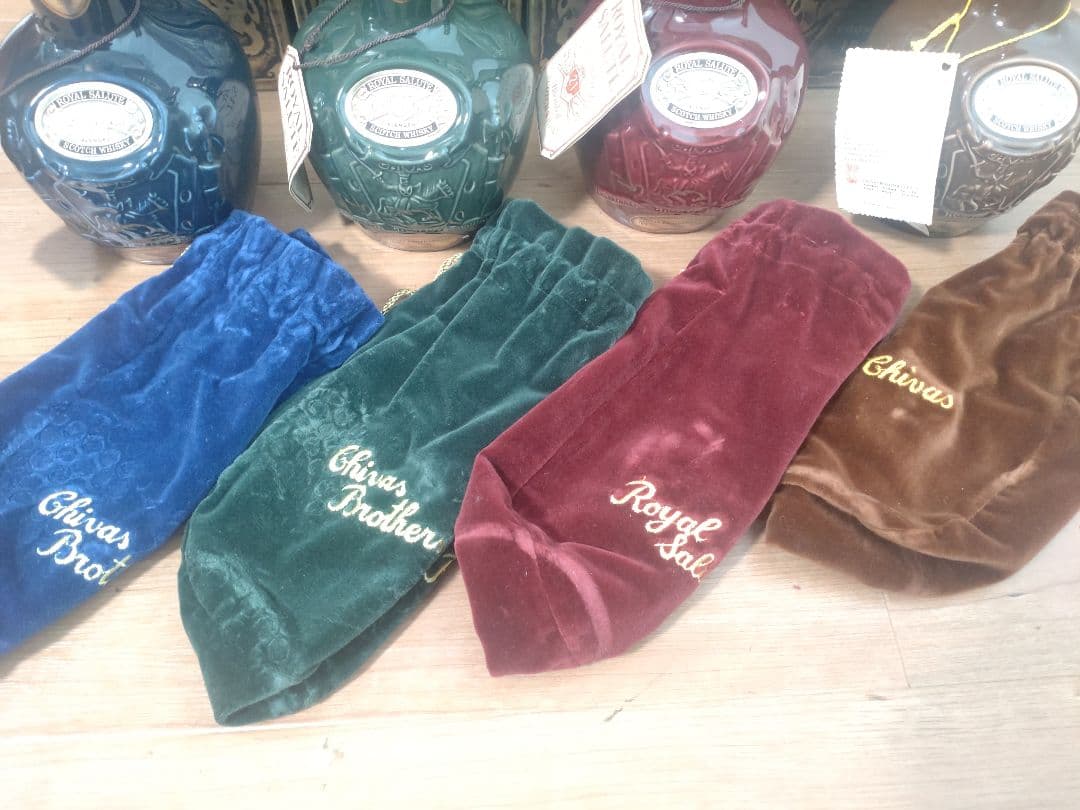 4色セット】ウイスキー ロイヤルサルート21年 陶器 赤 青 緑 茶 希少 【4色