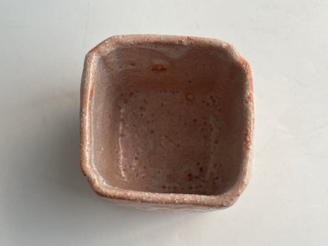 陶芸家 滝川恵美子 志野 四方猪口 ぐい呑 酒器 志野焼 美濃 共箱