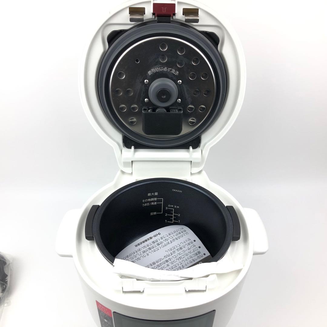 【新品開封品】タイガー 電気圧力鍋 2.2L COK-A220WM（ホワイト）