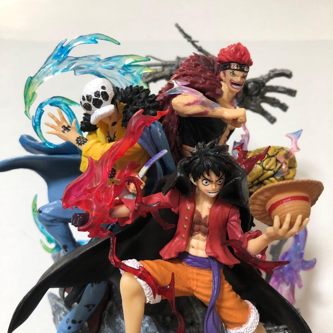 ワンピース フィギュア 鬼ヶ島決戦 三船長 (ルフィ・ロー・キッド