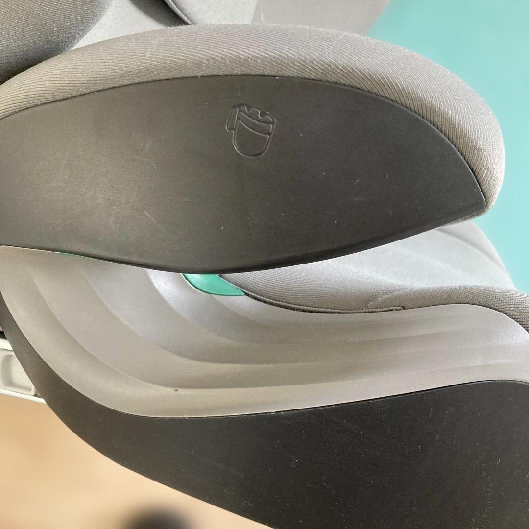 サイベックス 　ジュニアシート　ソリューション S i-FIX 取説付