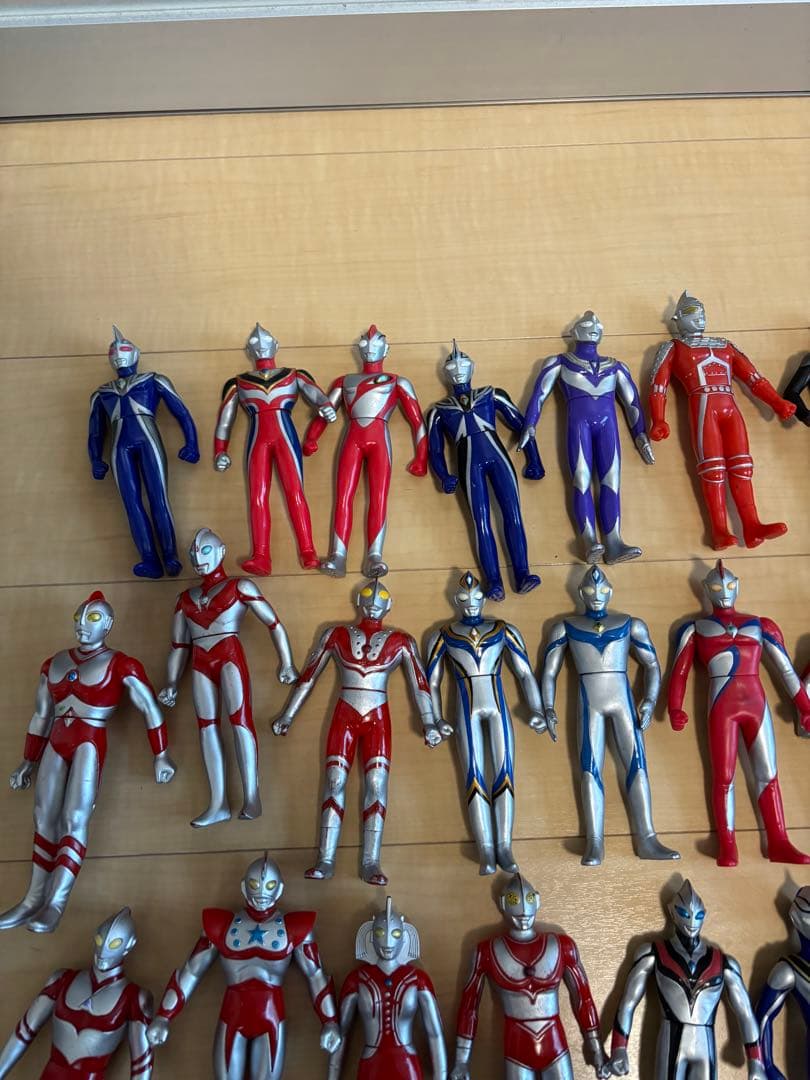 大量41体】ウルトラマン ソフビ まとめ売り - メルカリ