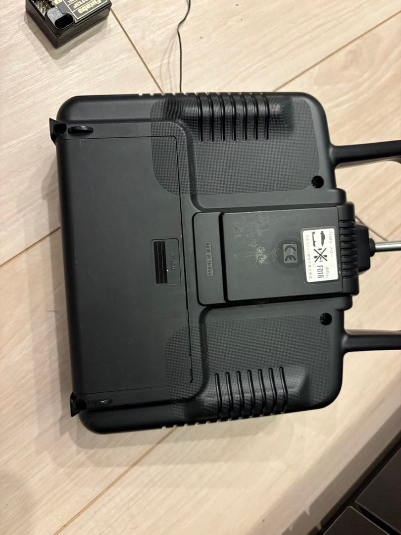 Futaba Attack 4WD AM27 送信機