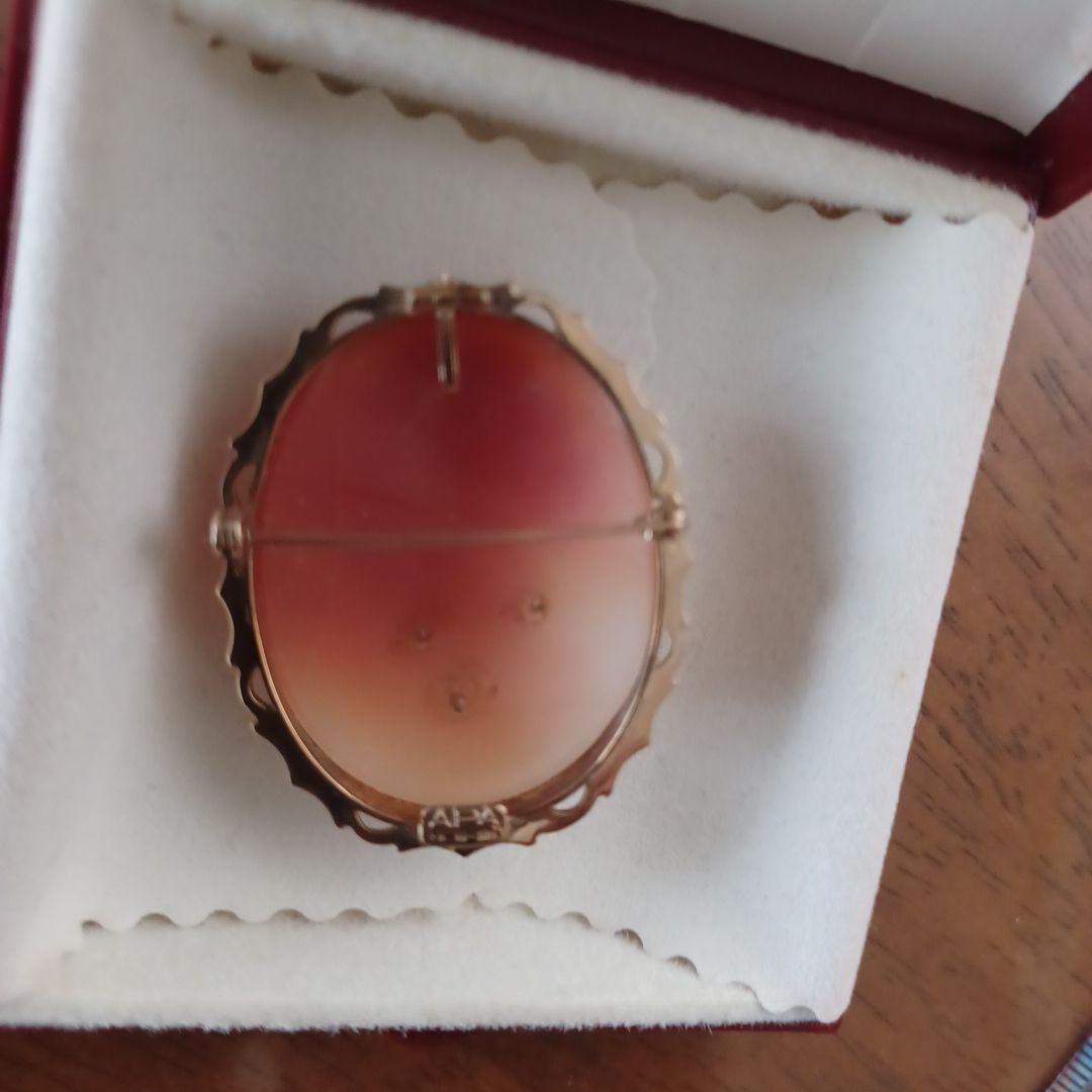 Roberta by APA 1848 カメオブローチ Roberta by APA 1848 カメオ