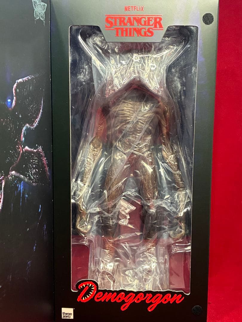 開封未使用品 ストレンジャーシングス デモゴルゴン 1/6スケール