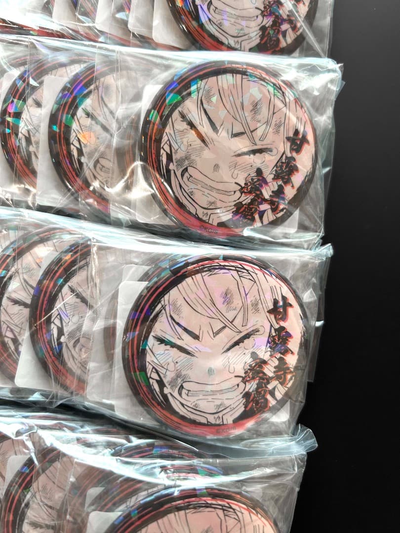 鬼滅の刃 オールスター缶バッジ 甘露寺蜜璃 涙Ver. 50点