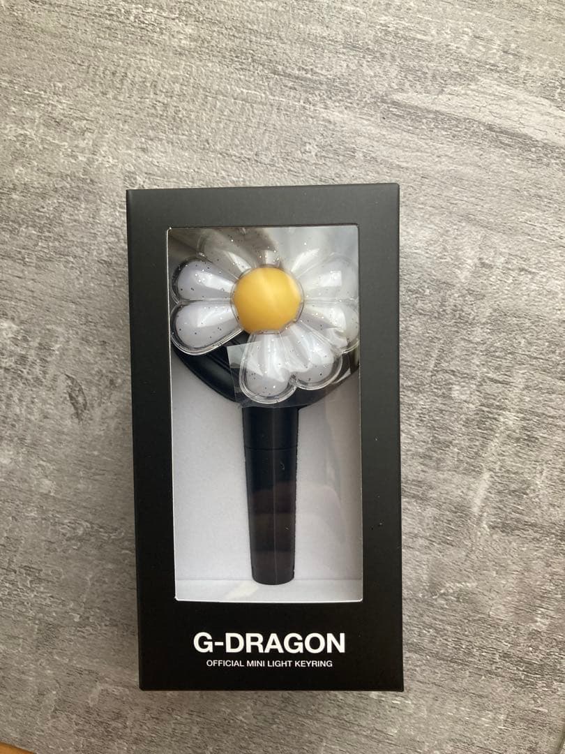 正規品❗️G-DRAGON 公式 ミニ ペンライト キーリング 新品未開封