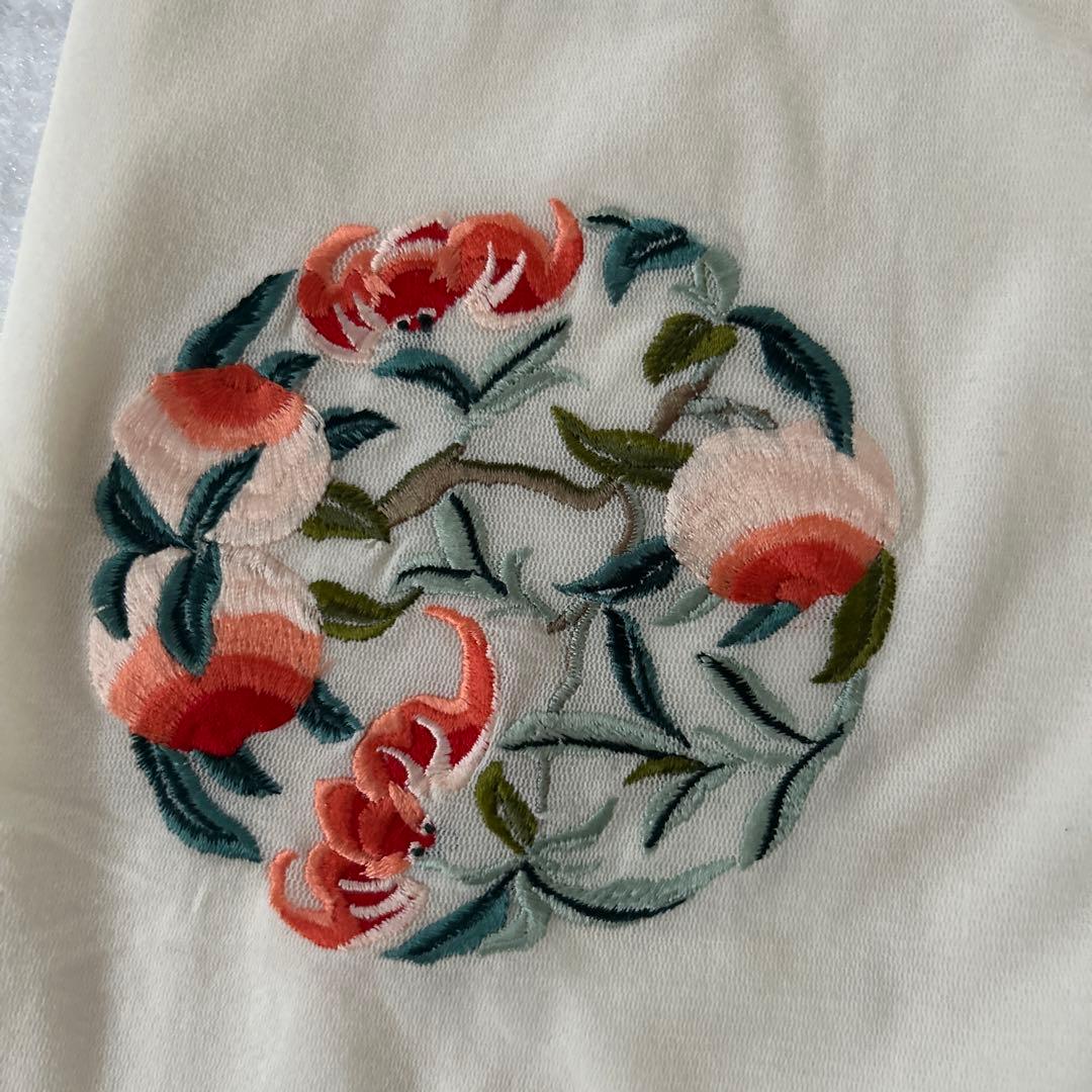 【美品】ヴィヴィアンタム　白✖️刺繍　スカート