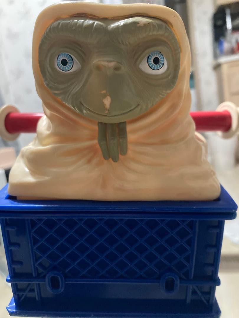 c*e様 レア品　E.T. キックボード