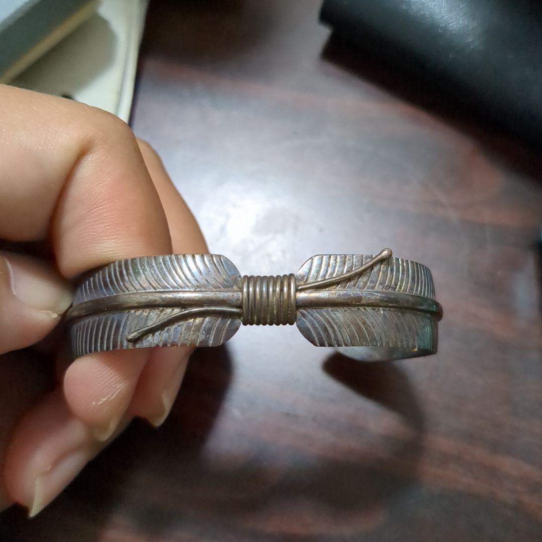 Douglas Etsittyナバホ族 フェザーシルバー インディアンジュエリー