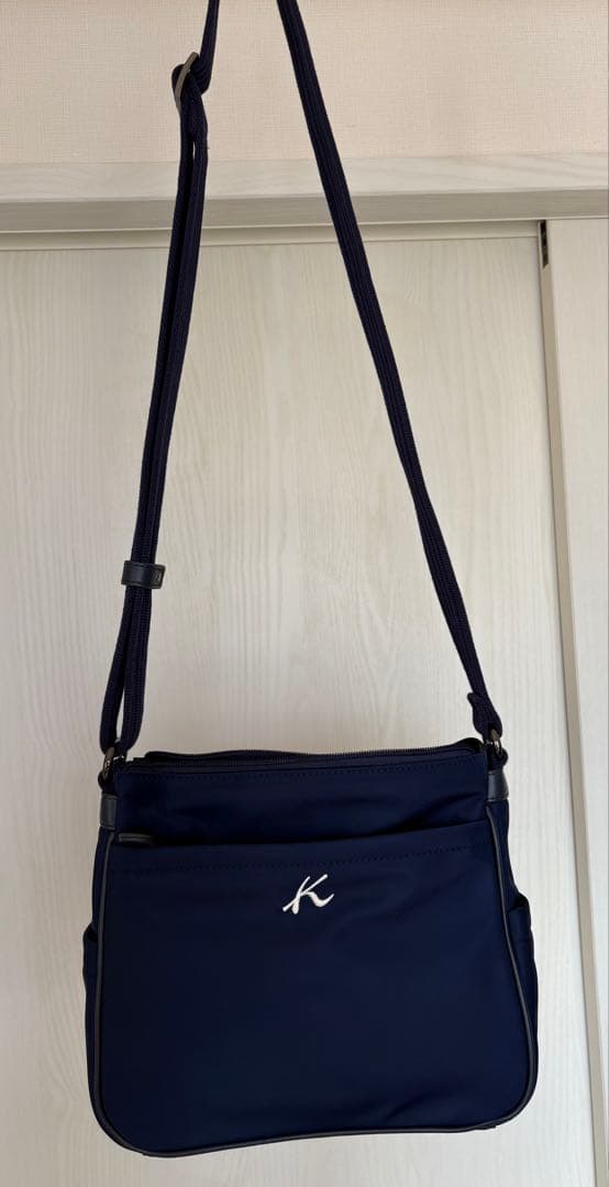 ネイビー ショルダーバッグ キタムラ