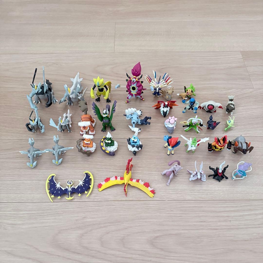 ポケモン缶入り！ポケモンフィギュア 約117体セット　(おまけ付き)