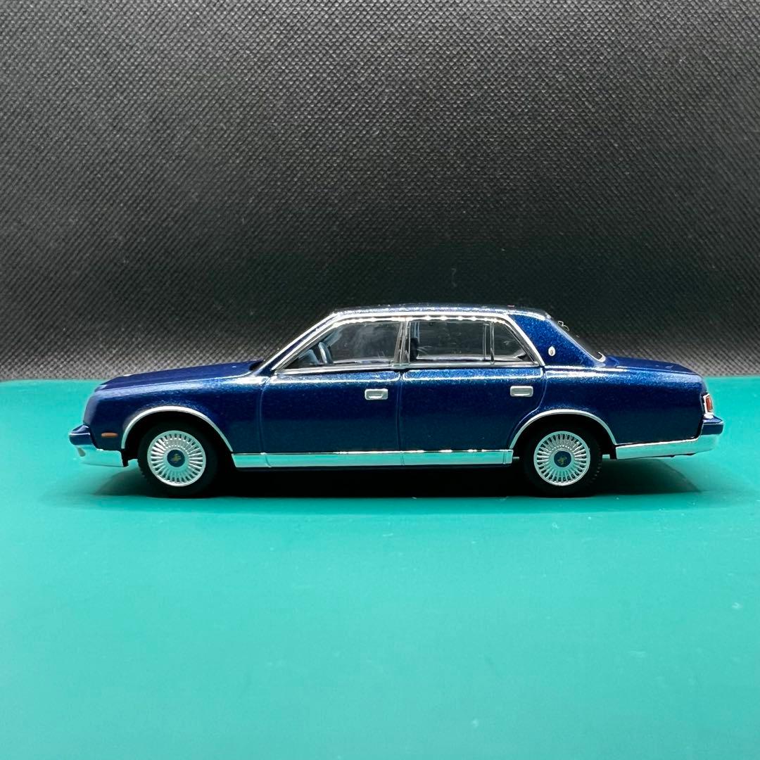 センチュリー　トミカリミテッドヴィンテージ ネオ　LV-N105C 紺色　希少