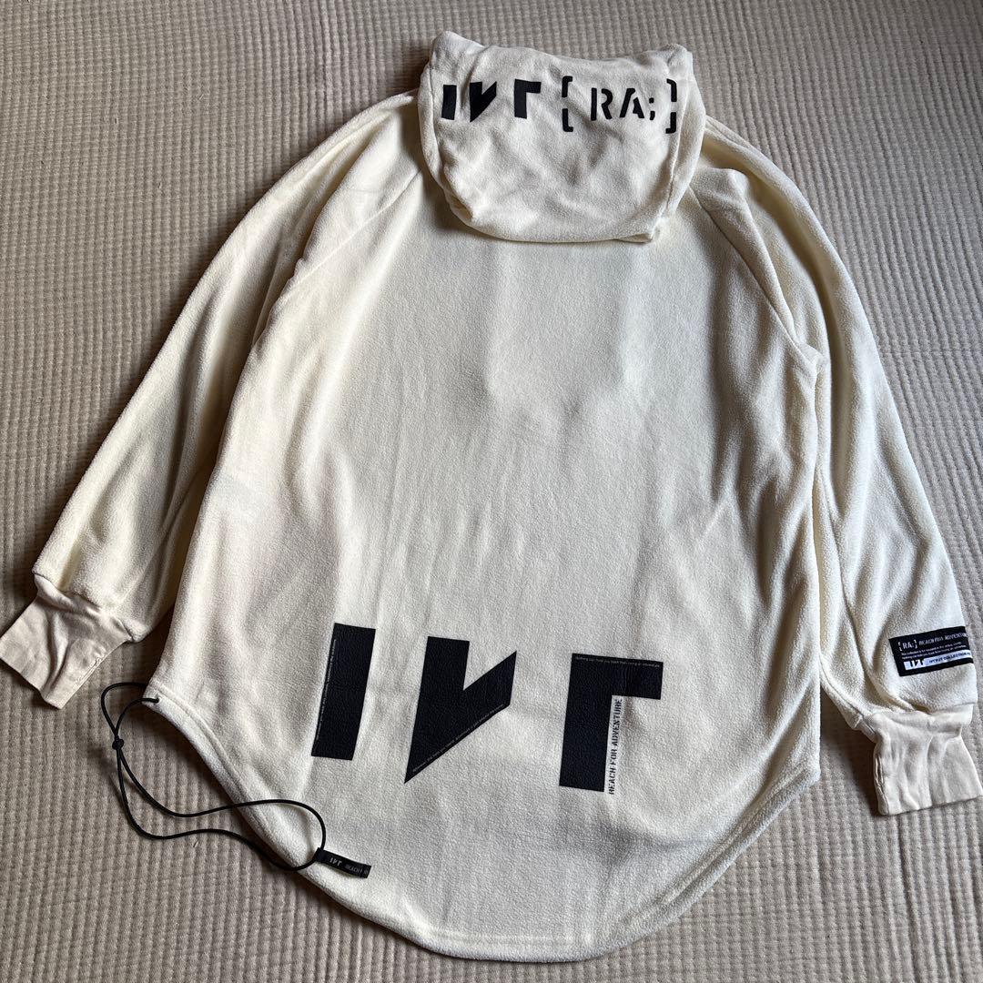 IKE アイケーイー　フリースフーディー