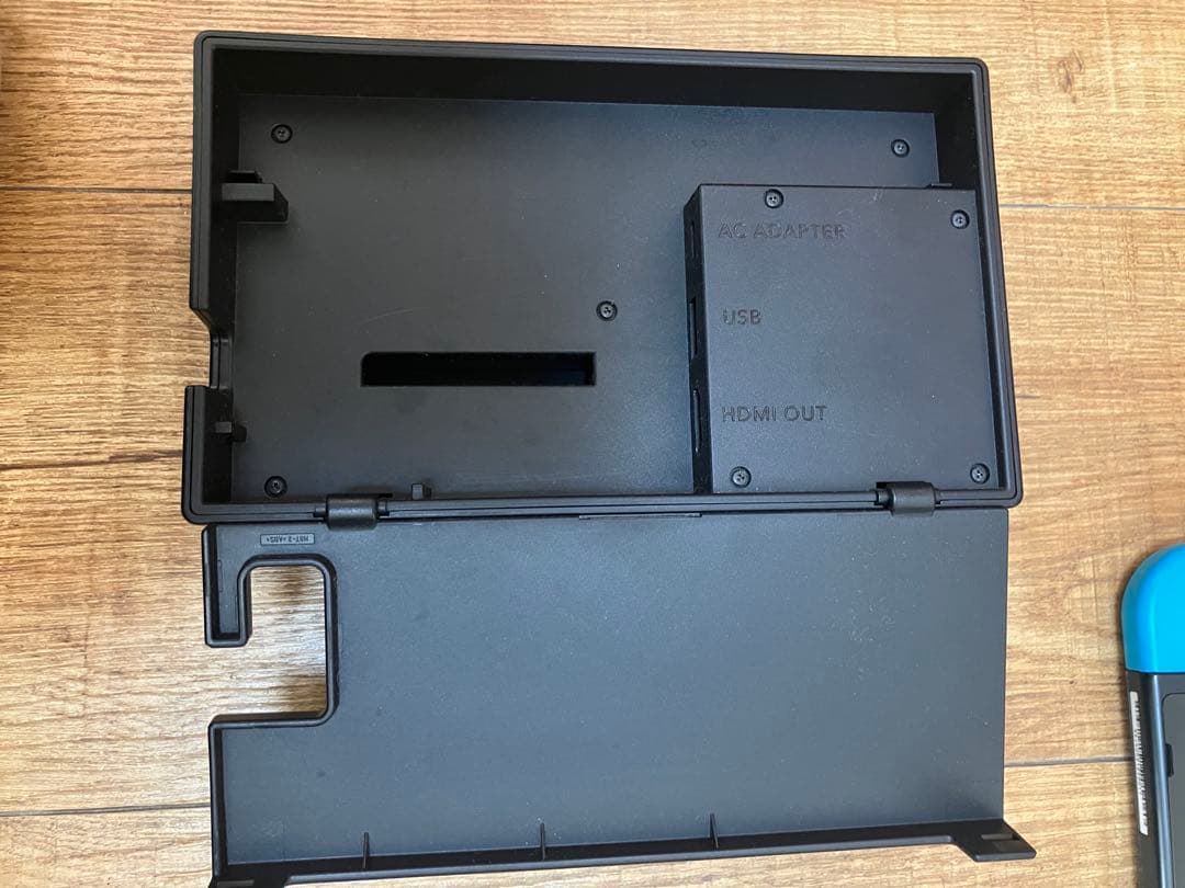 Nintendo Switch （ネオンブルー&レッド） 箱等完品