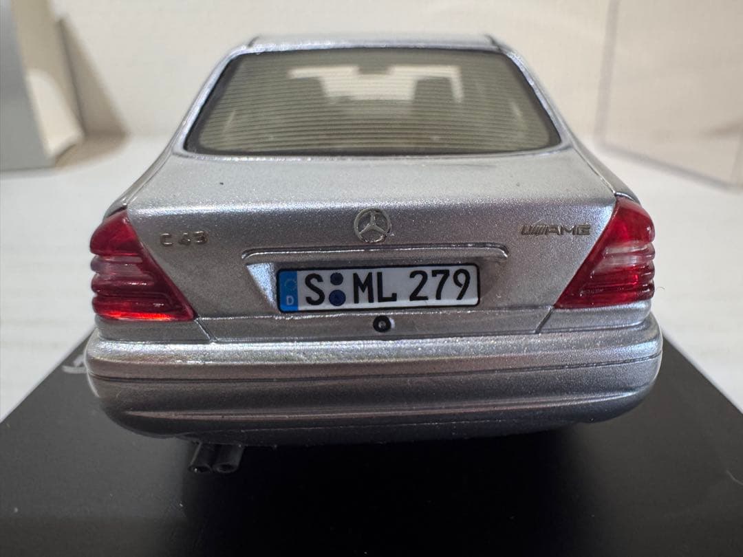Mercedes-Benz C43 AMG (W202) ミニカー