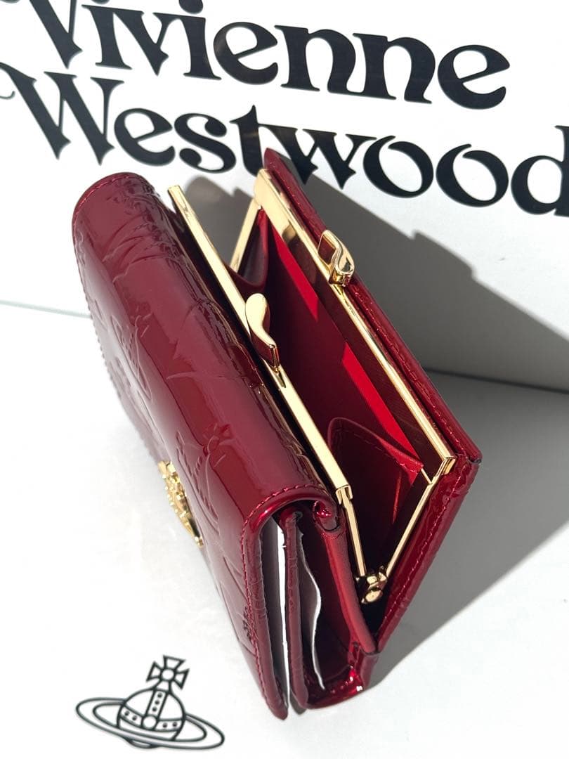 Vivienne Westwoodヴィヴィアン・三つ折財布 レッド