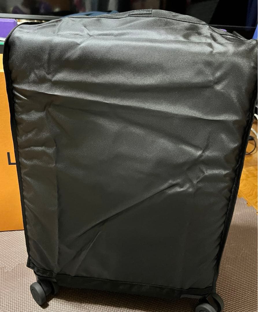 ルイヴィトンホライゾン55 キャリーケース雨カバー付き ルイヴィトン