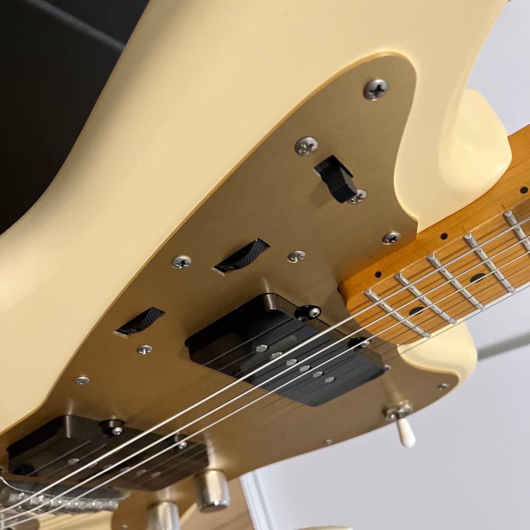 美品squier fender 40th jazzmaster デザートサンド - メルカリ