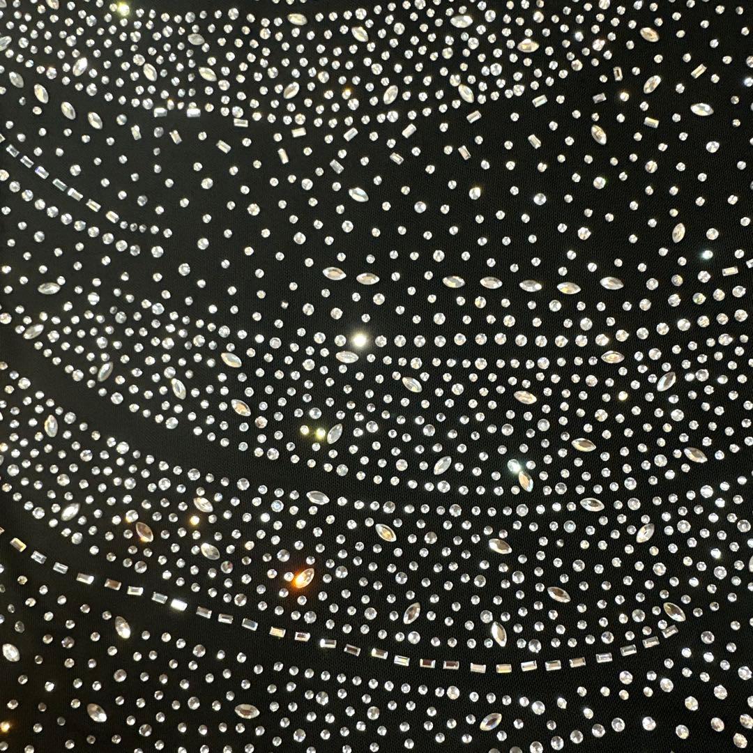 ブラック ストーン装飾 タイトフィットドレス