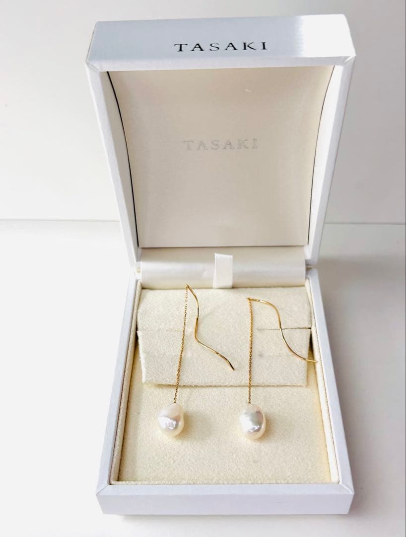 新品同様】 タサキ K18 9.0-9.4mm バロックパール ピアス 箱付き