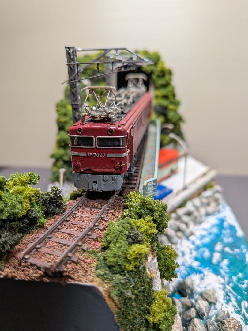 No.61鉄道Nゲージジオラマ車両、バス等付き