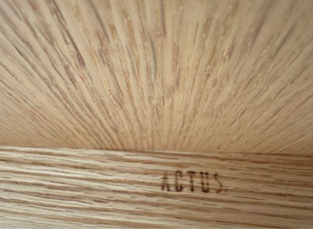 ACTUS KULAUM ダイニングテーブル