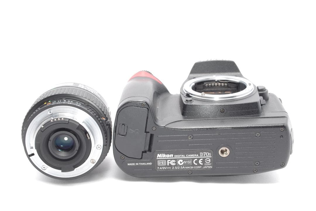 ✨CFカード付✨Nikon D70S✨バッテリー2個✨一眼レフ✨すぐ