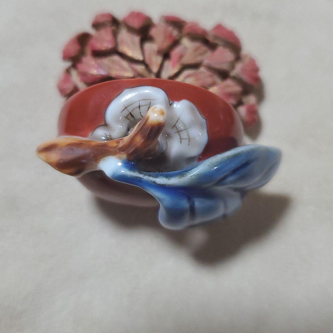 人間国宝　十二代　酒井田柿右衛門　帯留め