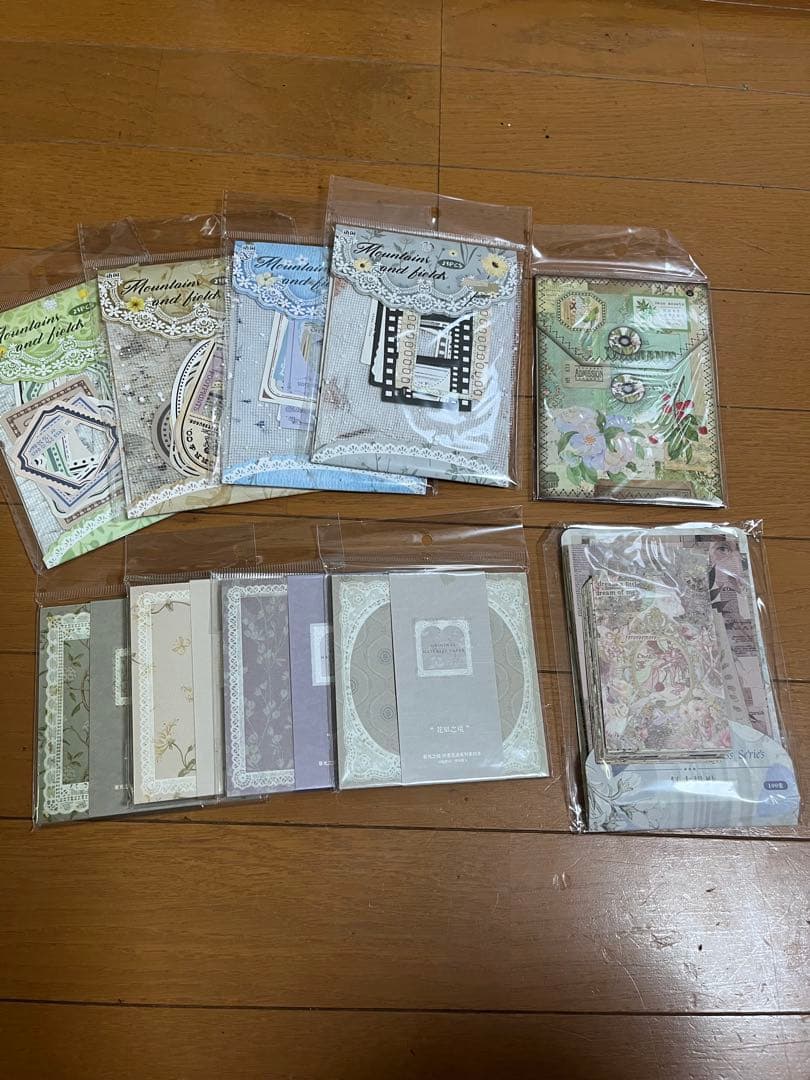 同梱不可 コラージュ素材70点以上まとめ売り