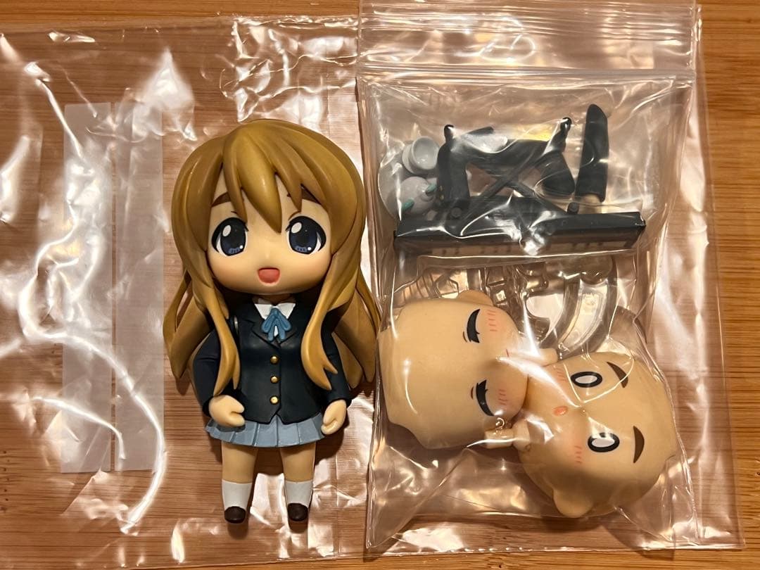 ねんどろいど けいおん！ 中野梓 （二次生産分） Amazon.co.jp: けい