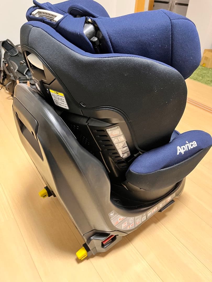 【山田】Aprica ディアターンプラス ISOFIXブラケット・説明書