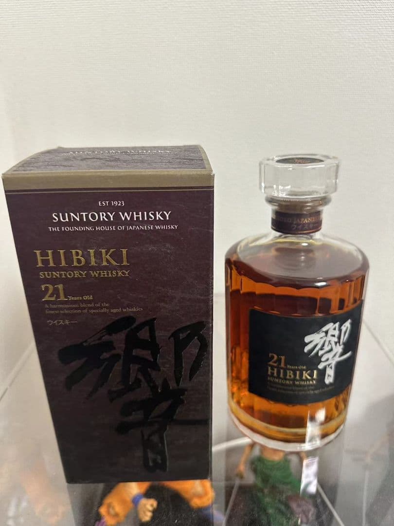 未開栓サントリーウイスキー響21年700ml