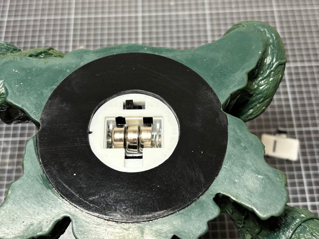 トイグラフ マルサン おすわりゴジラ モスラ幼虫付き 新品 コラボ 5401